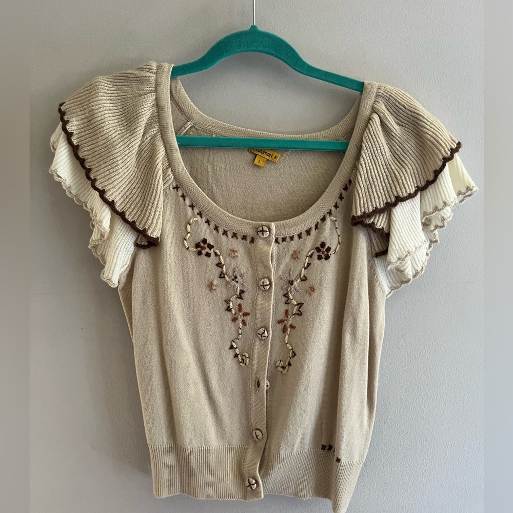 Lulumari butterfly sleeve embroidered cardigan size large